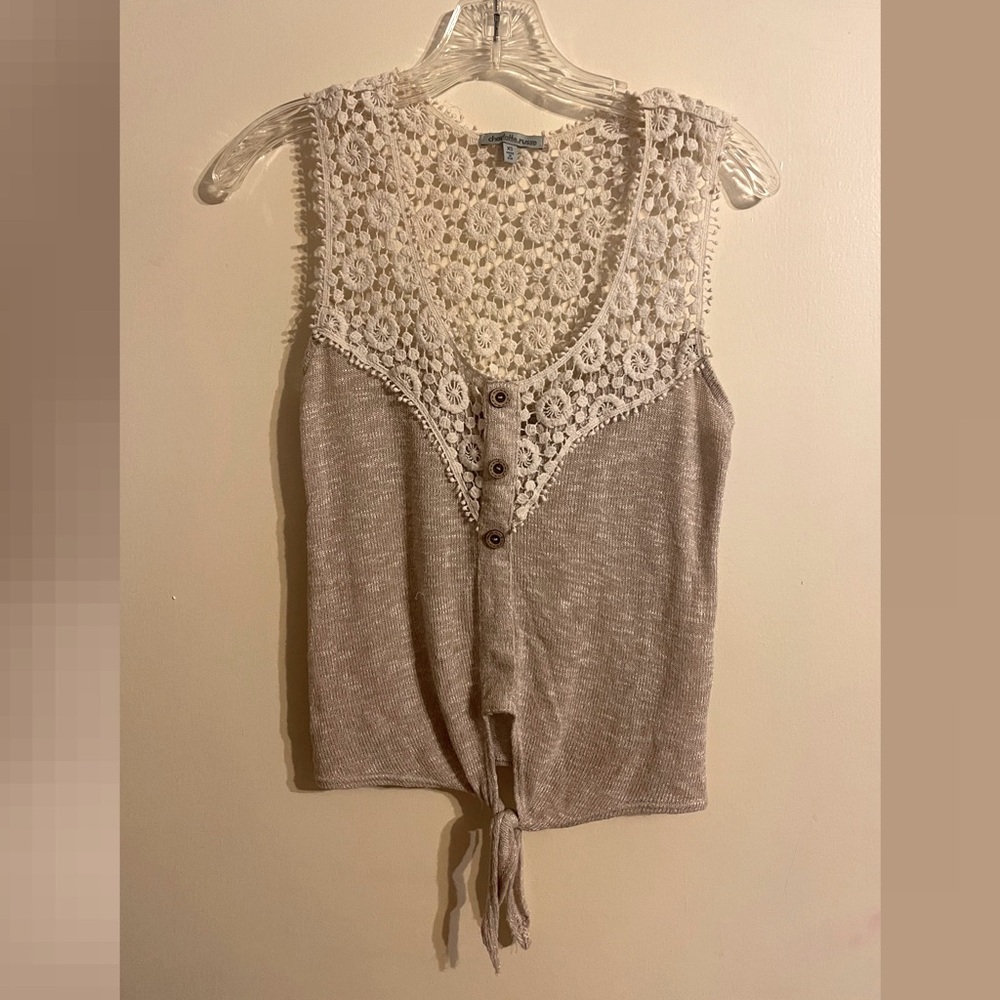 3/$15 Floral Lacey Tank Top
